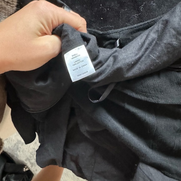 Superdown Black Skirt Size Medium - Picture 4 of 4